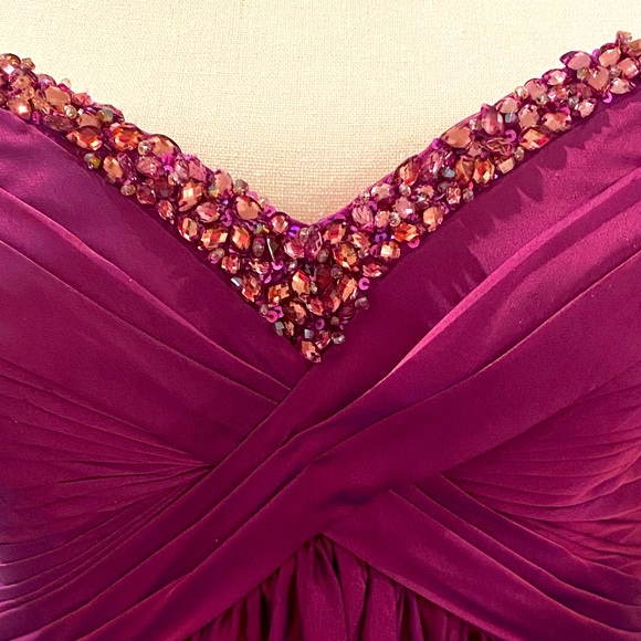 La Femme Strapless Open Back Short Formal Gown with Beaded Detail - Picture 2 of 10